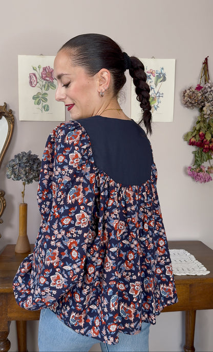 Blusa Laila, blu hippie garden