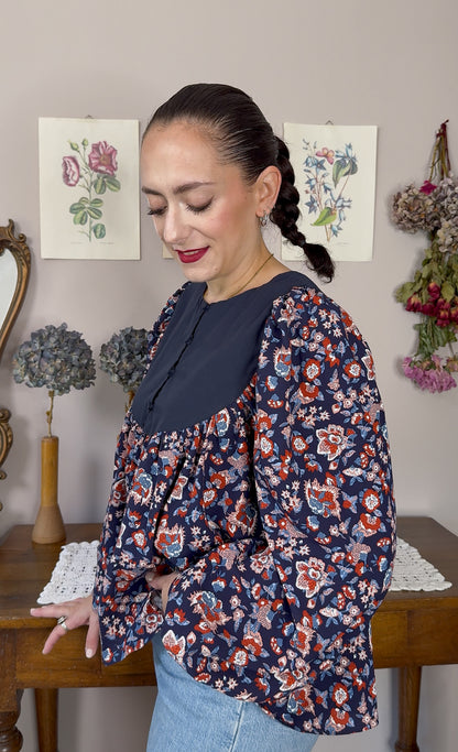 Blusa Laila, blu hippie garden