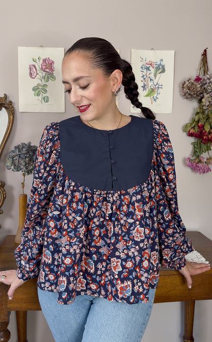 Blusa Laila, blu hippie garden