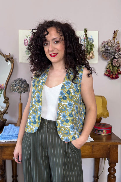 Gilet Iris, fiori verde e azzurro