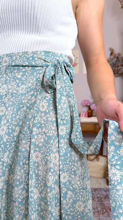 Gonna Ines, azzurro fiorellini