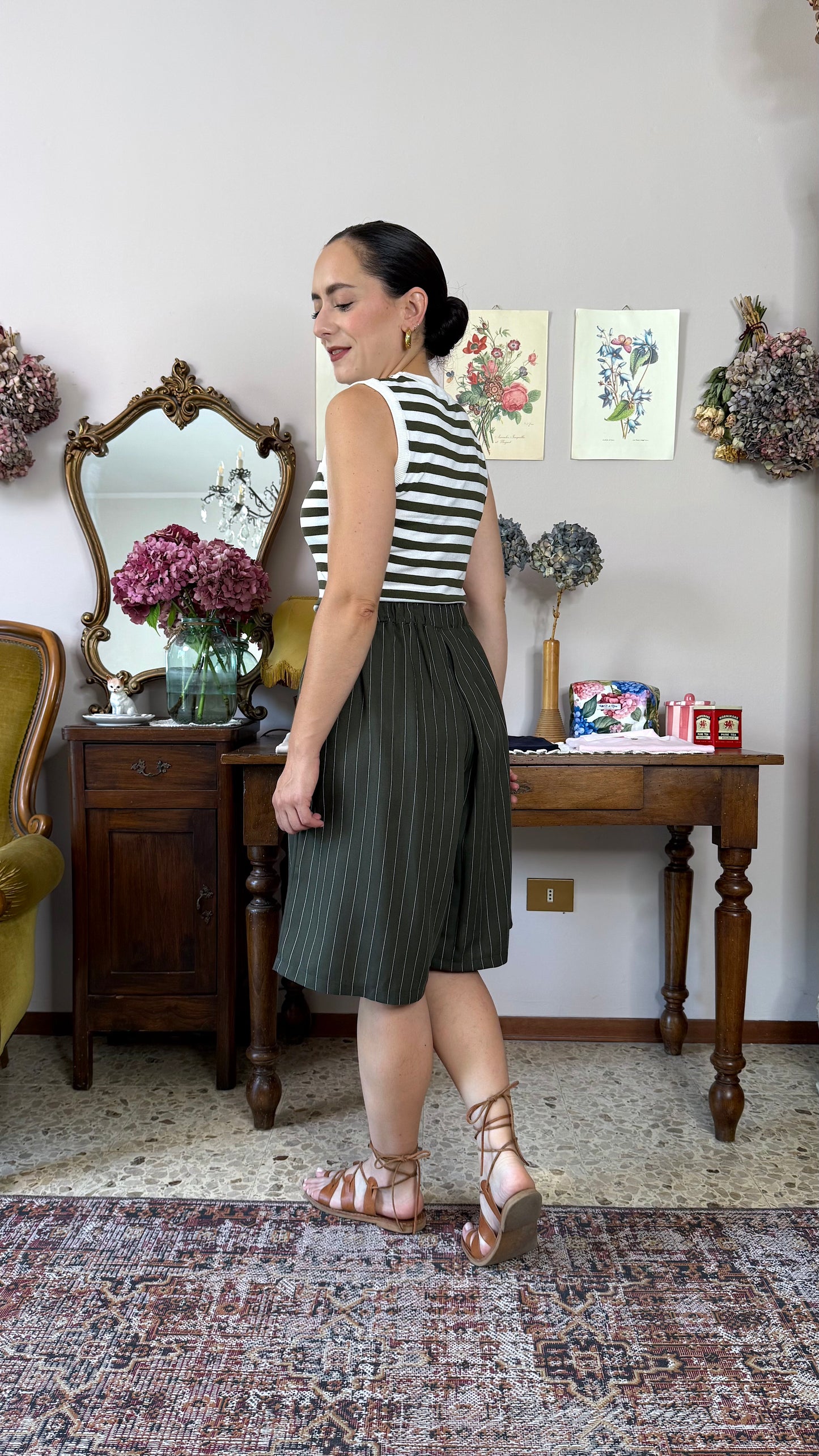 Gonna-Pantalone Morena, gessato verde bosco