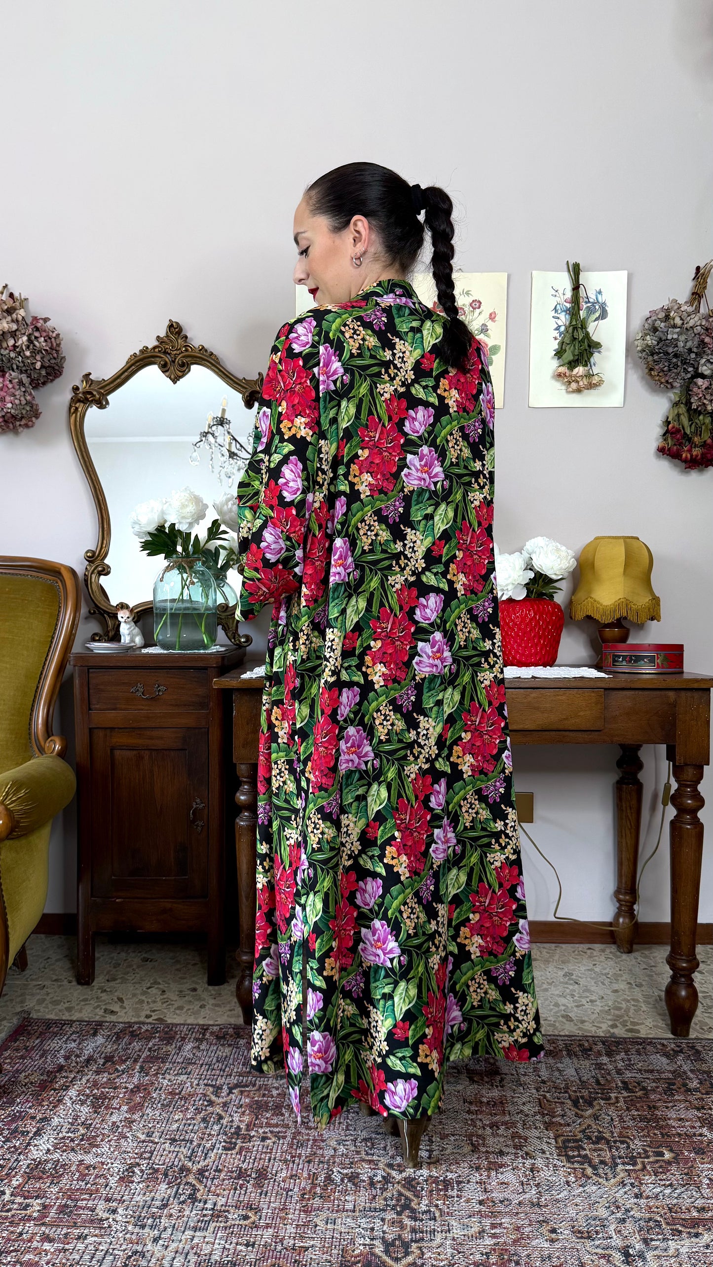 Kimono, midnight garden
